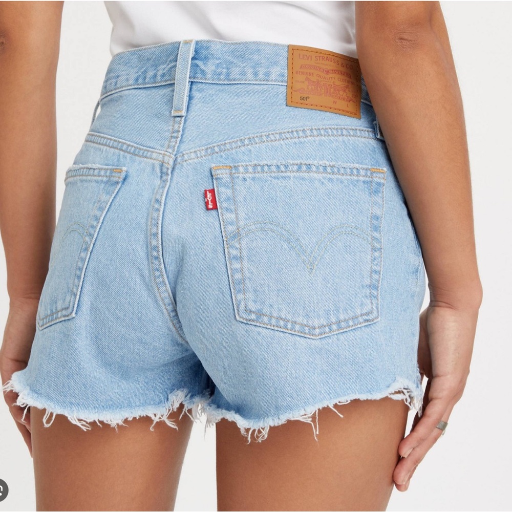 Levi’s 501 blue denim short size 29